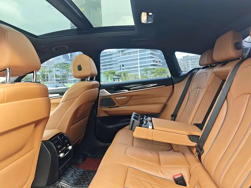 BMW 6 Series GT — фото 8