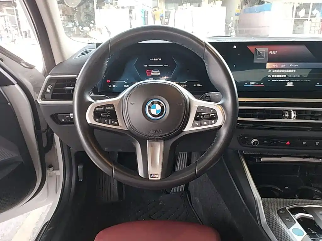 BMW i3 — фото 11