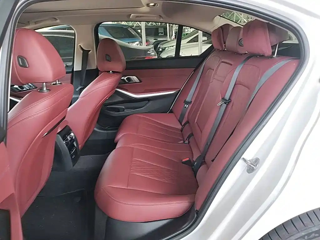 BMW i3 — фото 17