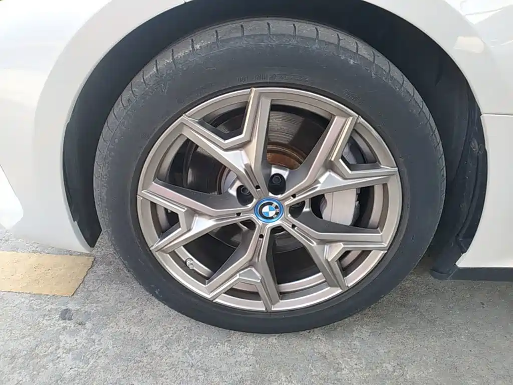 BMW i3 — фото 23