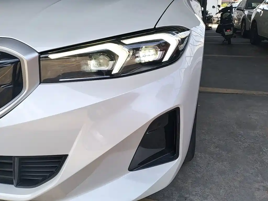 BMW i3 — фото 24