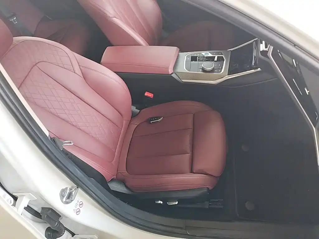 BMW i3 — фото 25