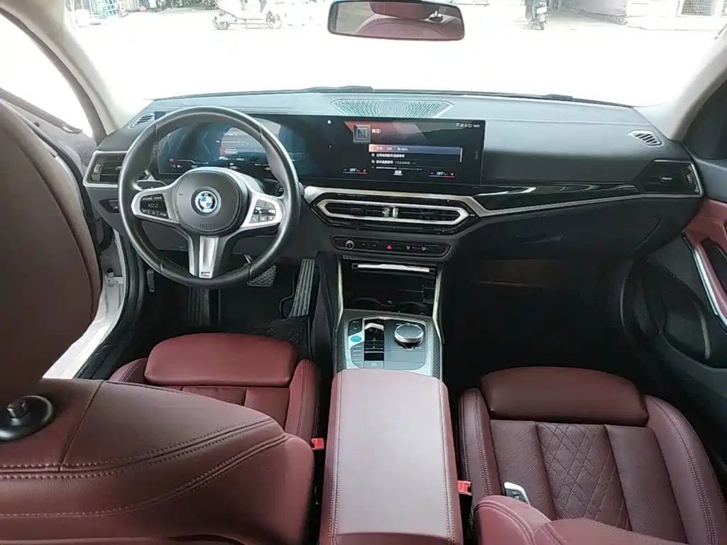 BMW i3 — фото 10