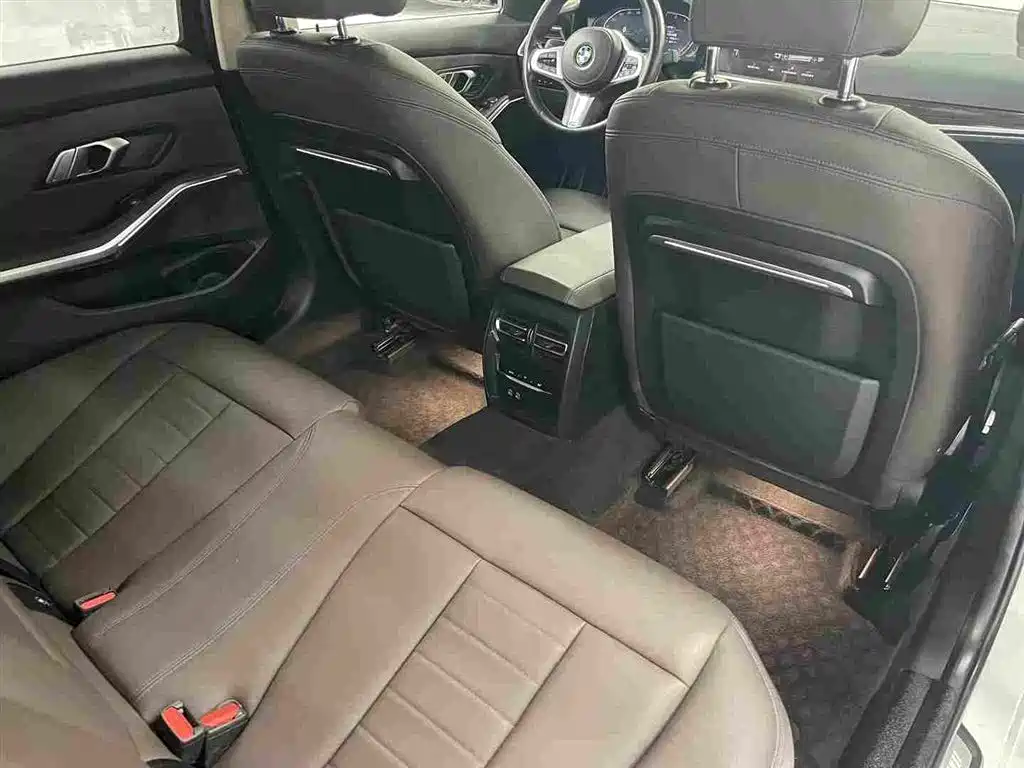BMW 3 Series — фото 13