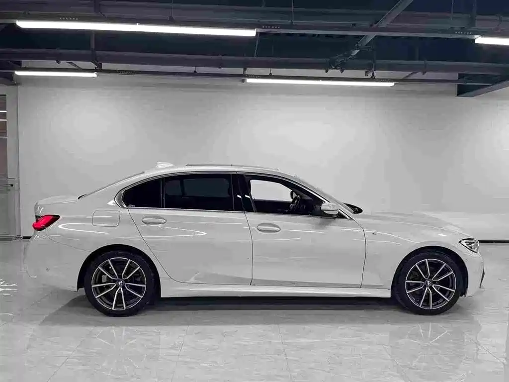 BMW 3 Series — фото 3