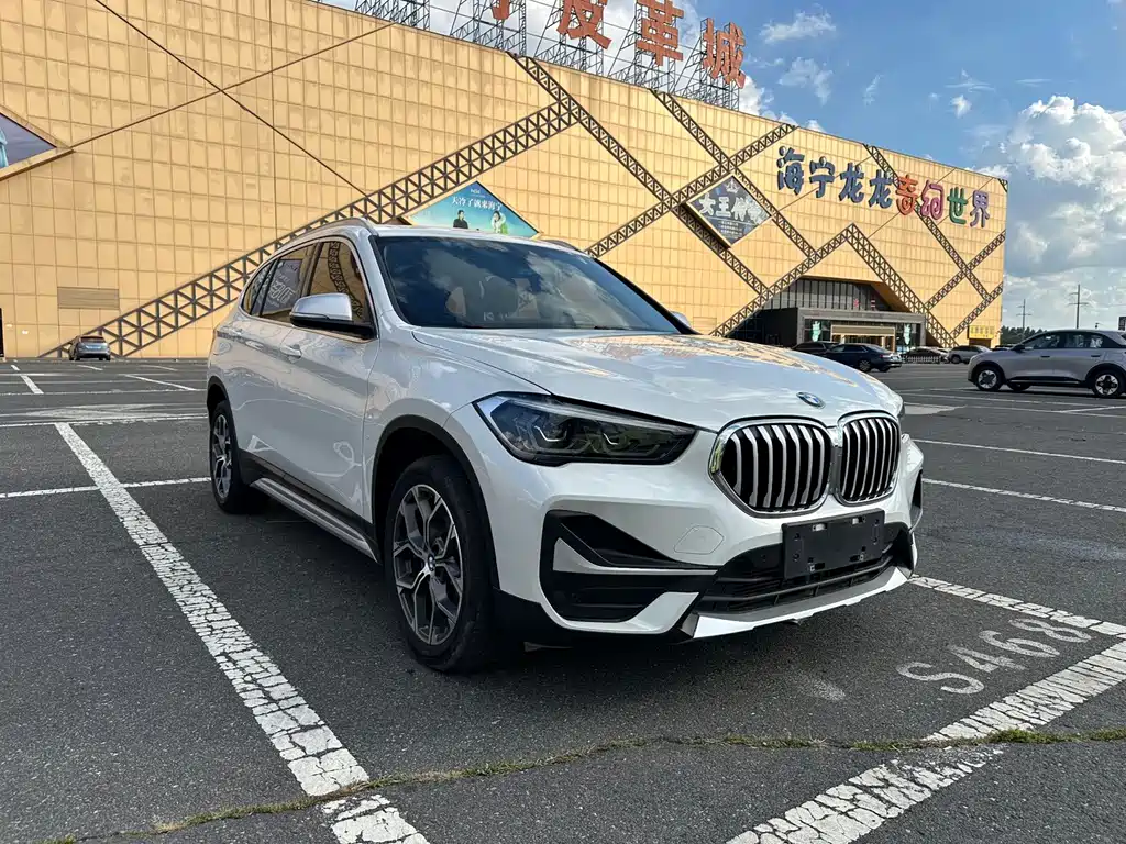 BMW X1 — фото 2