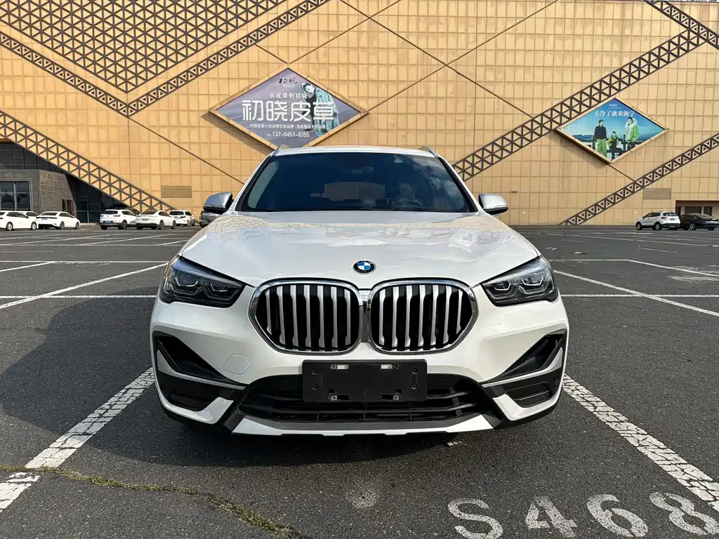BMW X1 — фото 3