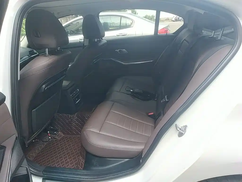 BMW 3 Series — фото 17