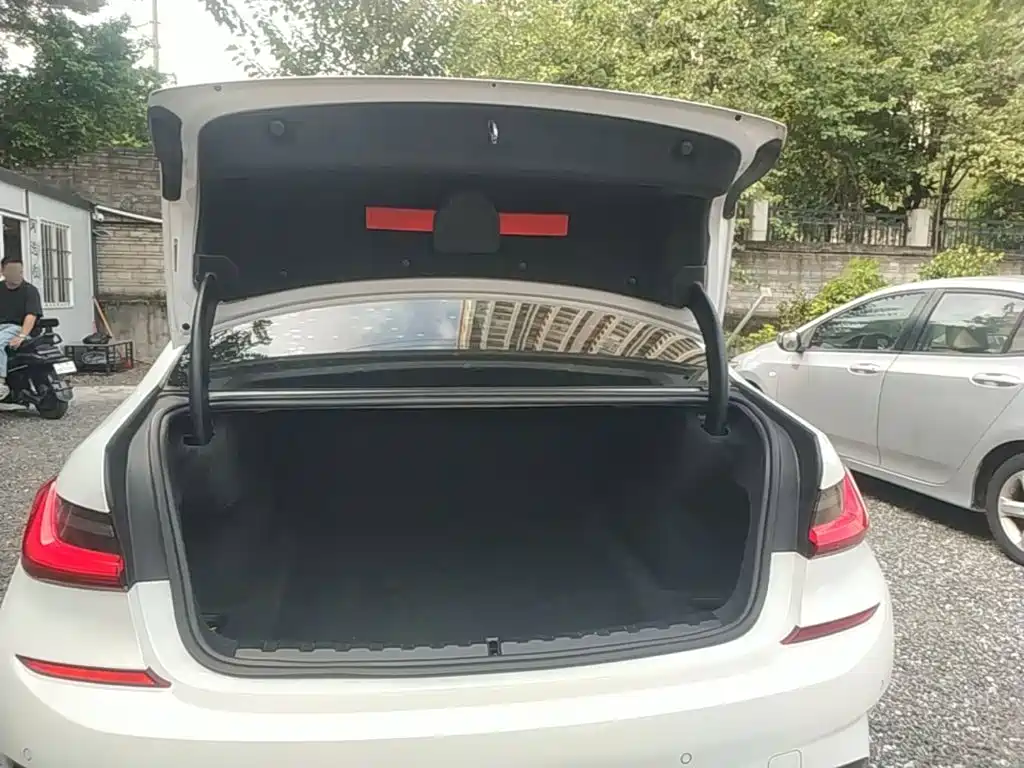 BMW 3 Series — фото 19