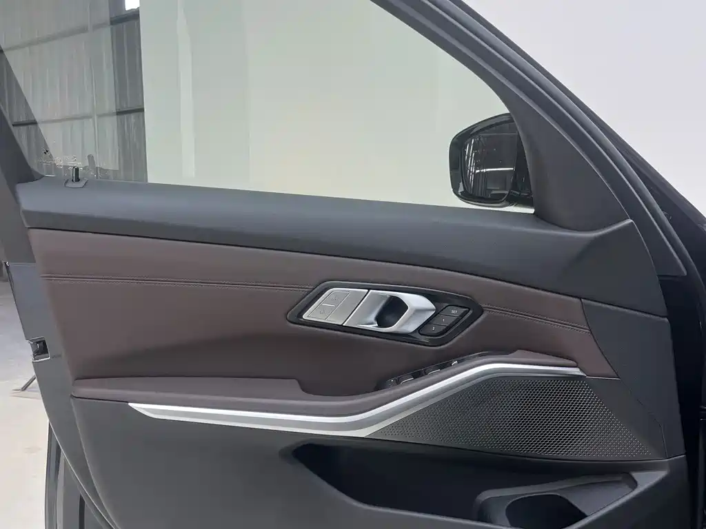 BMW 3 Series — фото 13