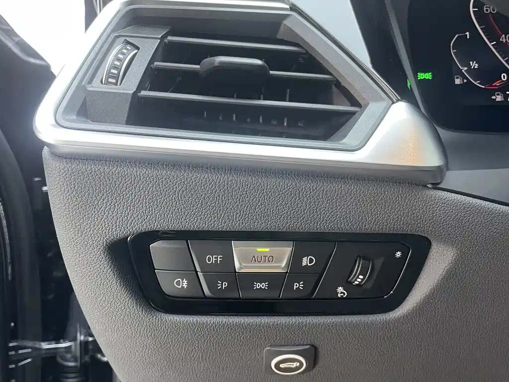 BMW 3 Series — фото 15