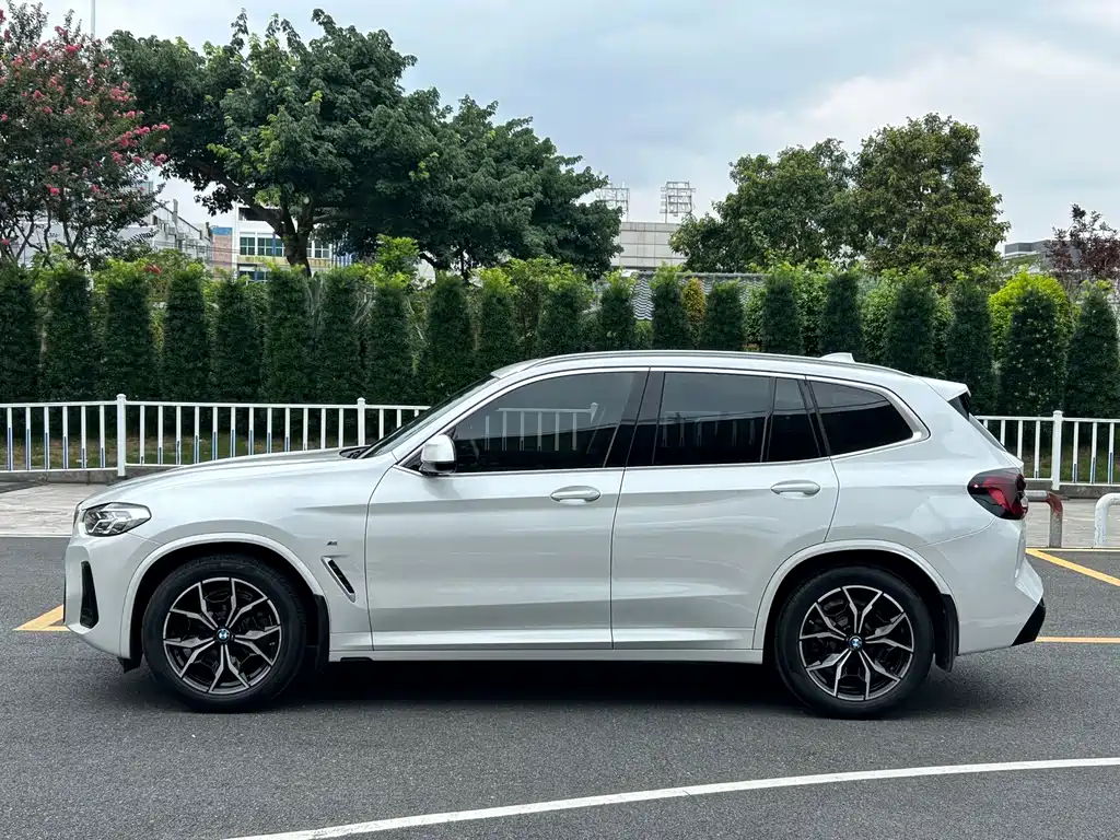 BMW X3 — фото 2