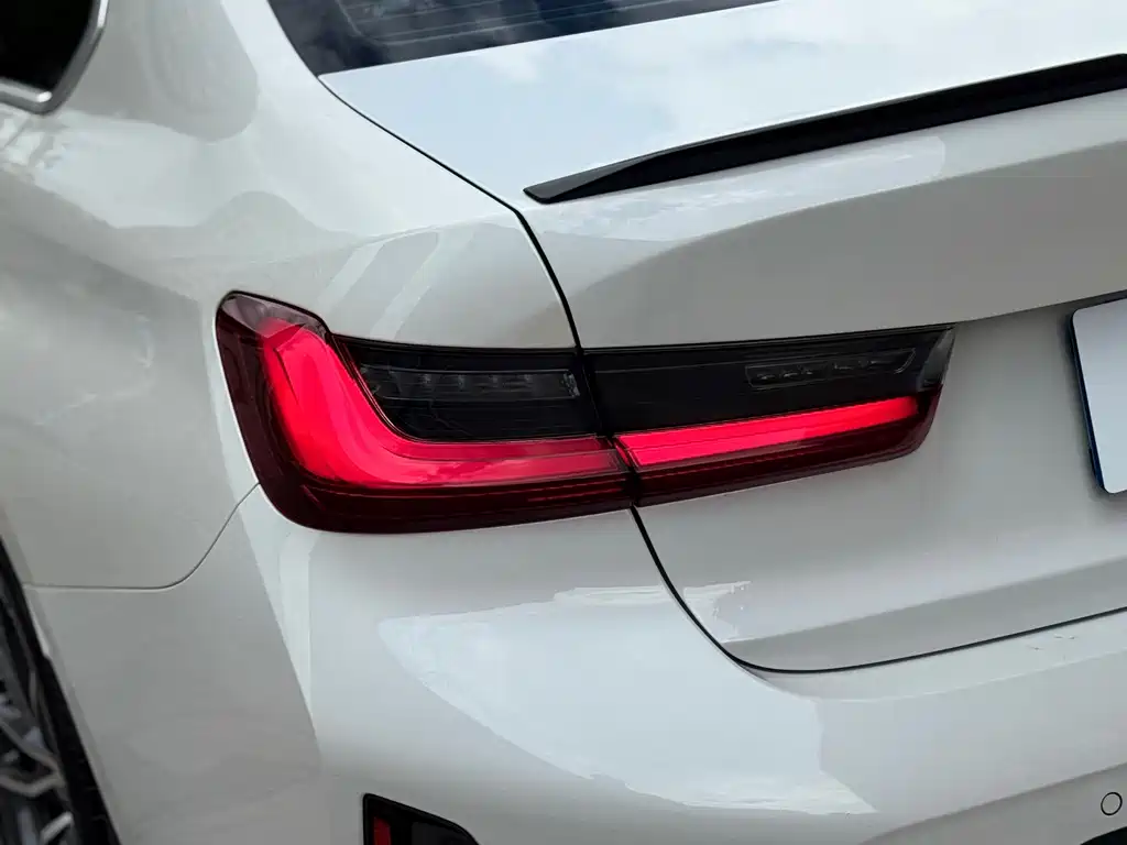 BMW 3 Series — фото 18