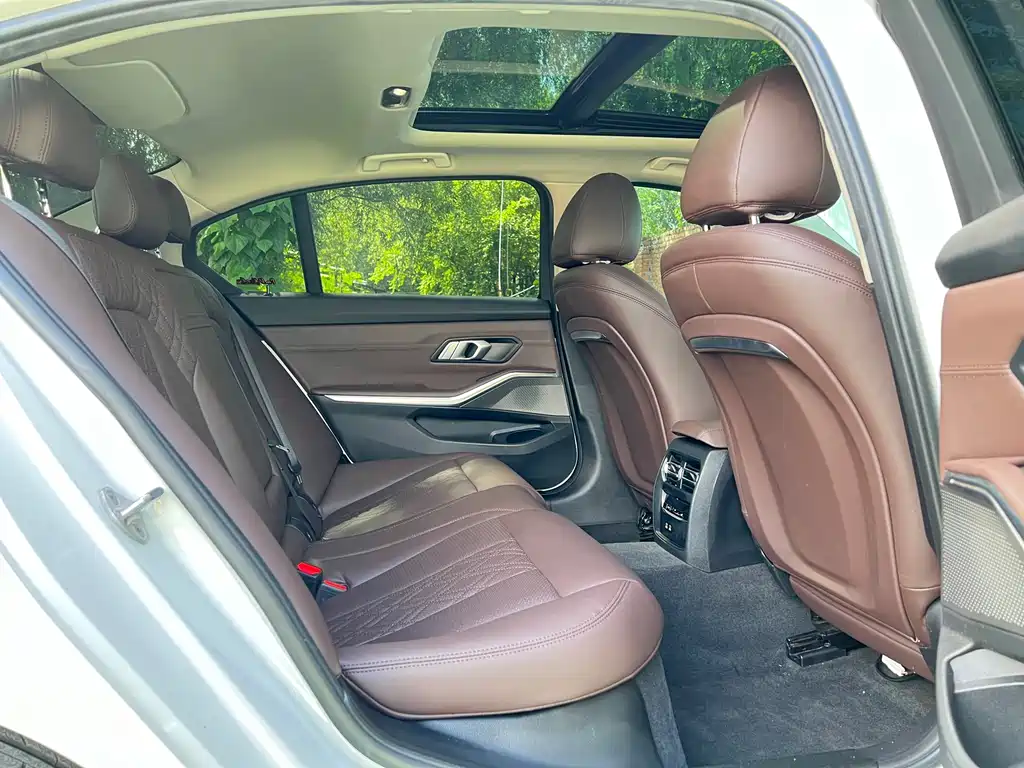 BMW 3 Series — фото 17