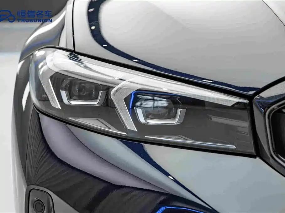 BMW 3 Series — фото 10