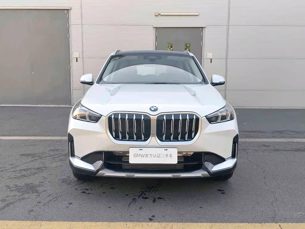 BMW X1 — фото 2