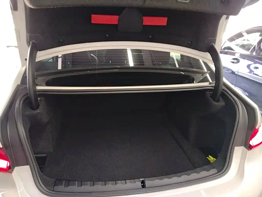 BMW 3 Series — фото 19