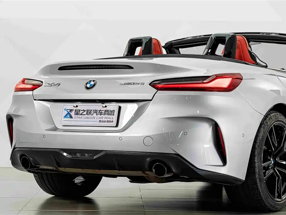 BMW Z4 — фото 8