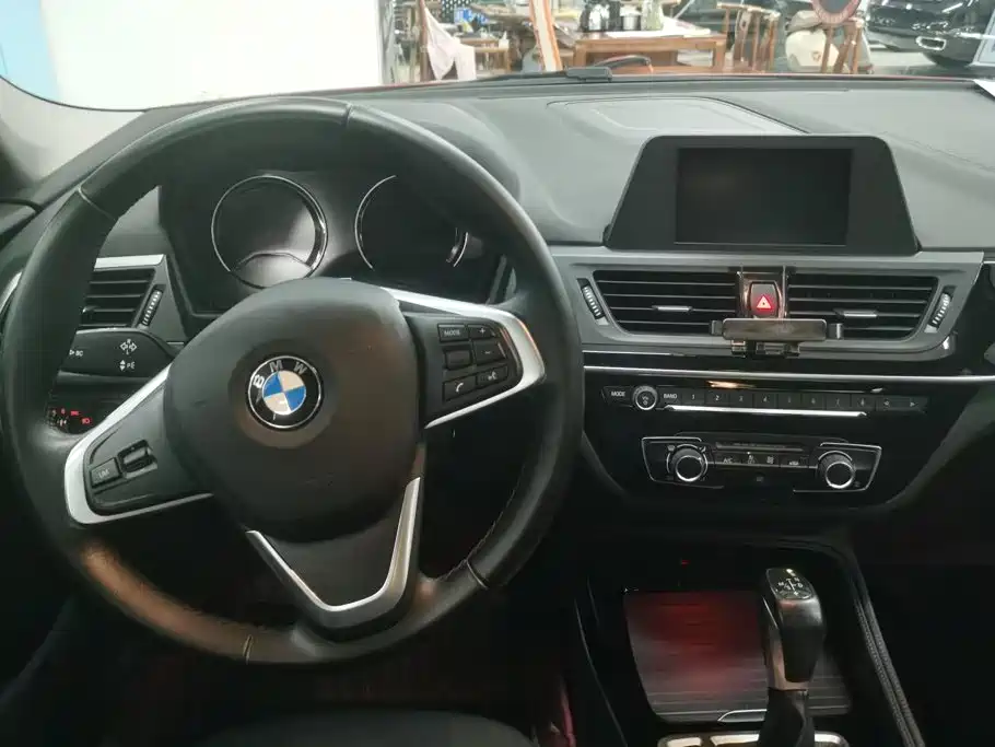 BMW 1 Series — фото 11