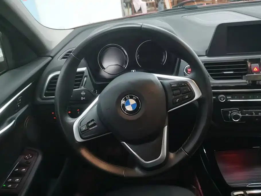 BMW 1 Series — фото 14