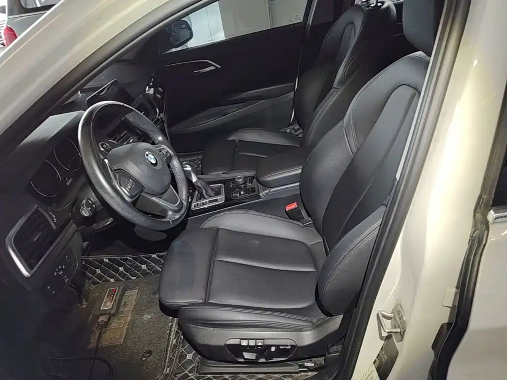 BMW 1 Series — фото 15
