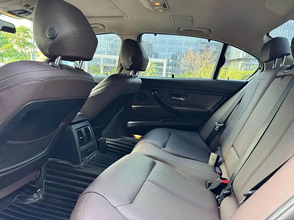 BMW 3 Series — фото 15