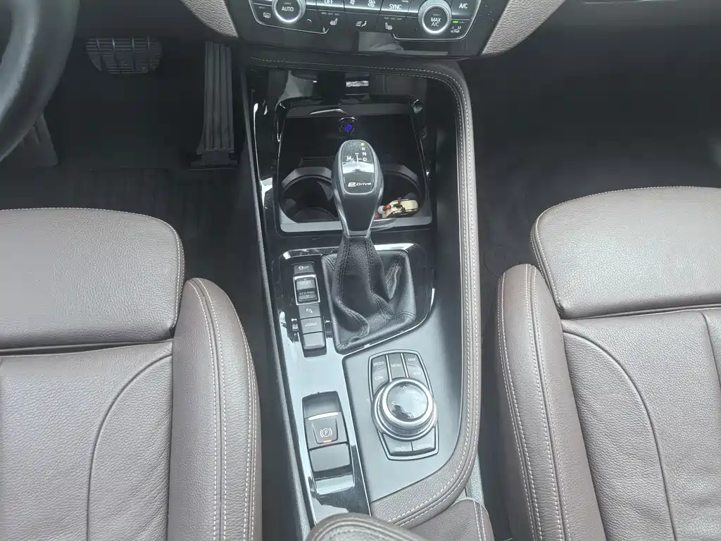 BMW X1 New Energy — фото 14