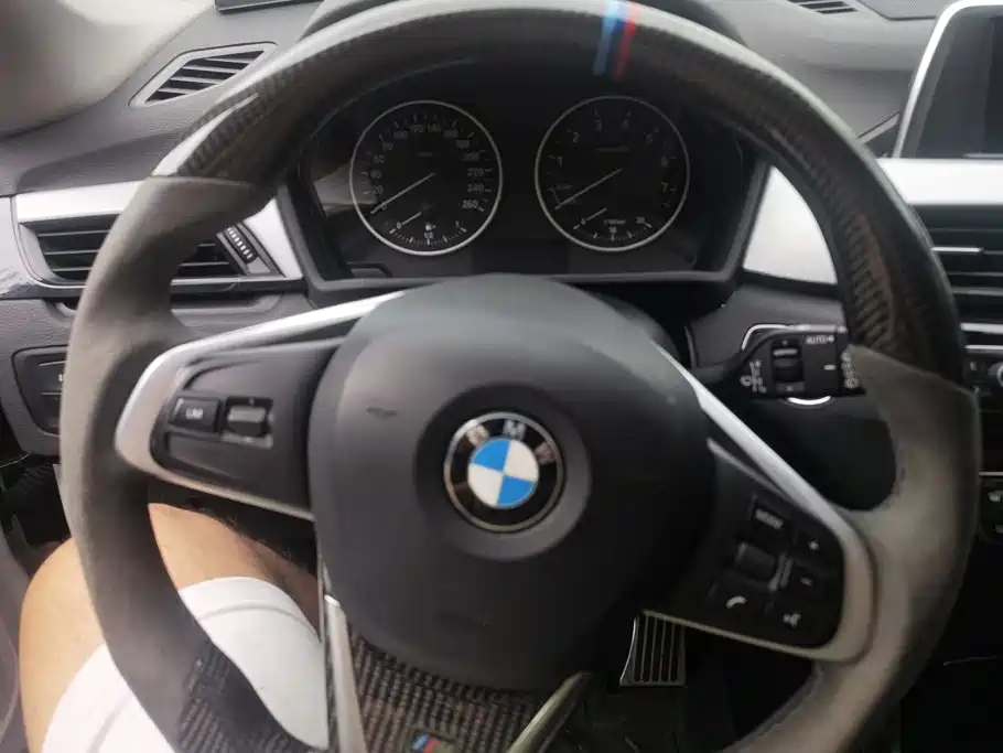 BMW X1 — фото 15