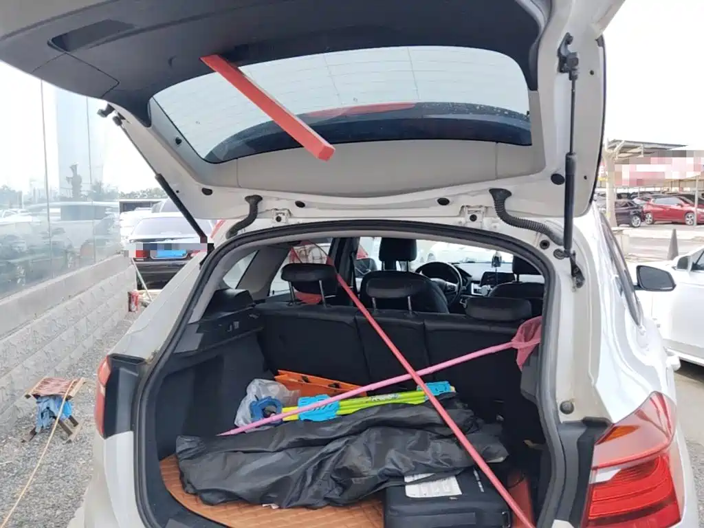 BMW 2 Series Active Tourer — фото 19