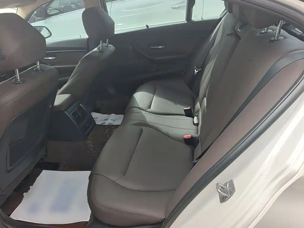 BMW 3 Series — фото 17