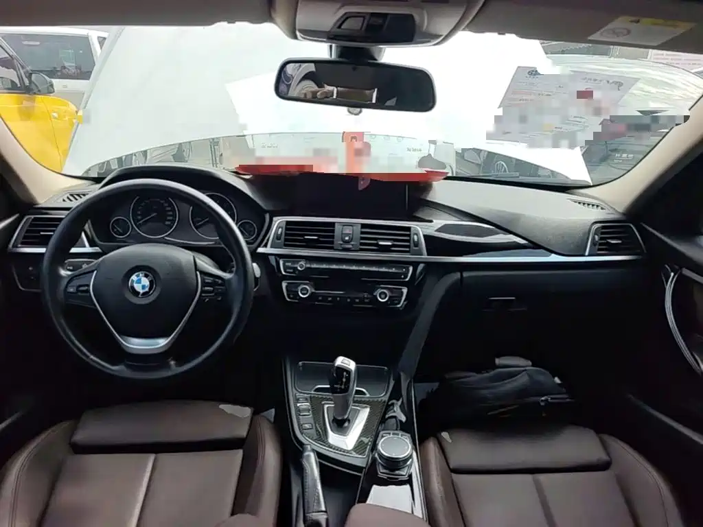 BMW 3 Series — фото 10