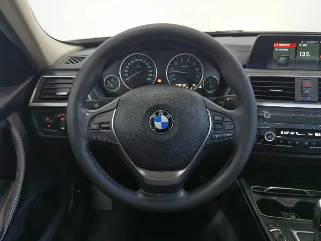 BMW 3 Series — фото 11