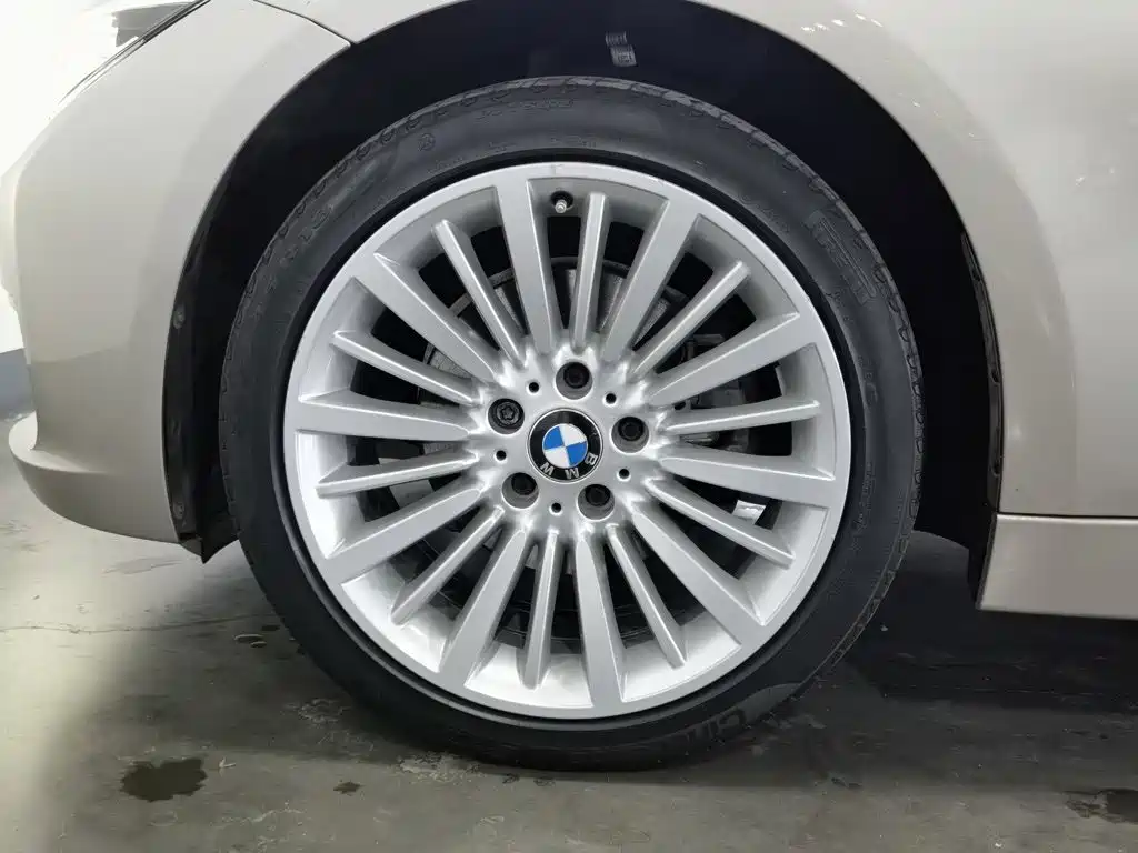 BMW 3 Series — фото 17