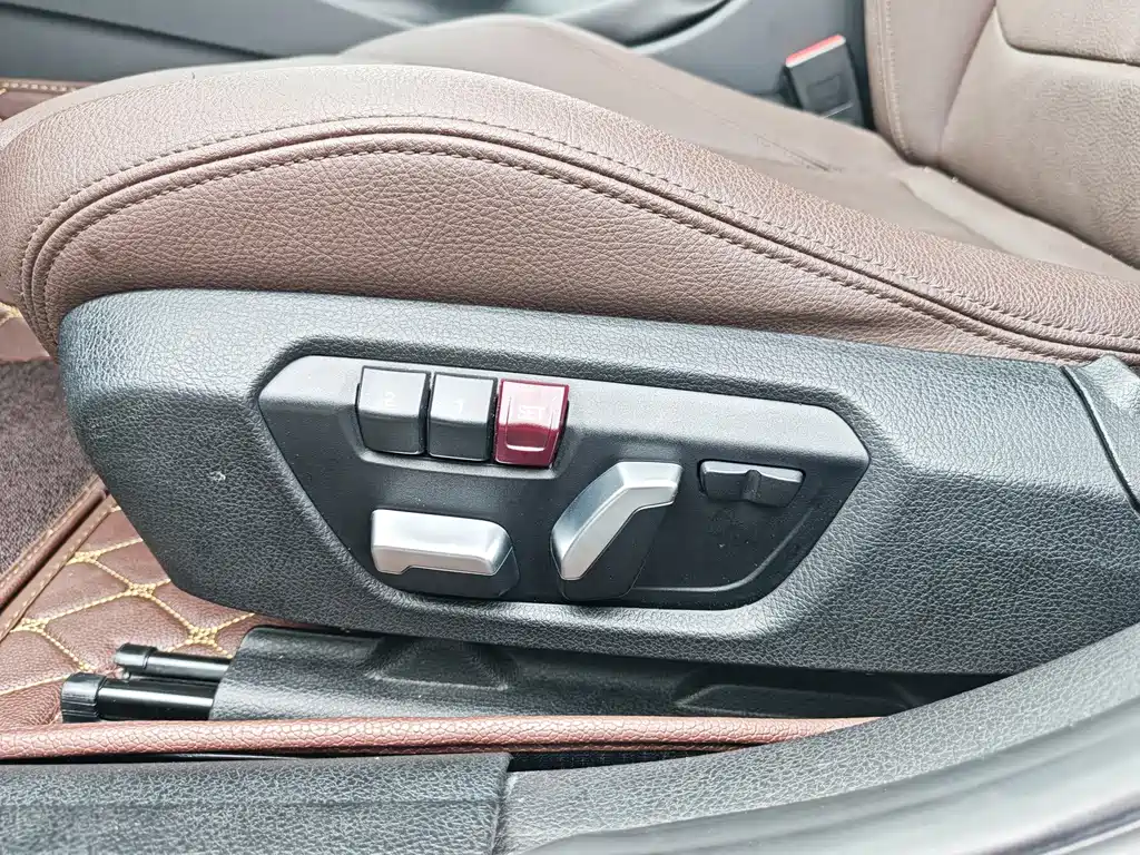 BMW 3 Series — фото 11