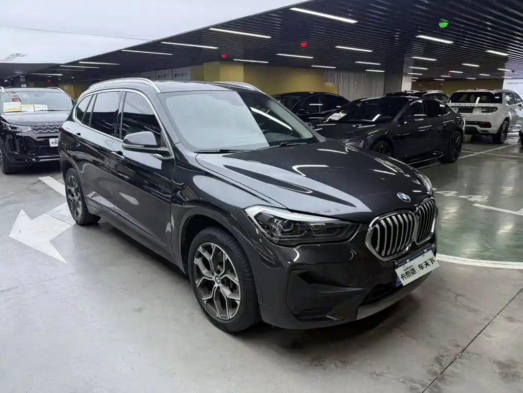 BMW X1 — фото 2