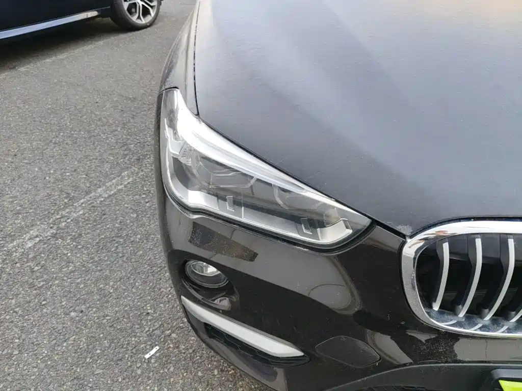 BMW X1 — фото 11