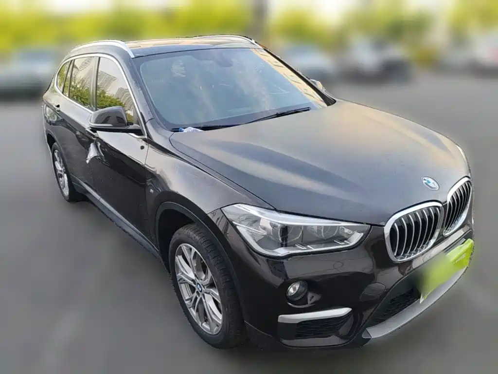 BMW X1 — фото 6
