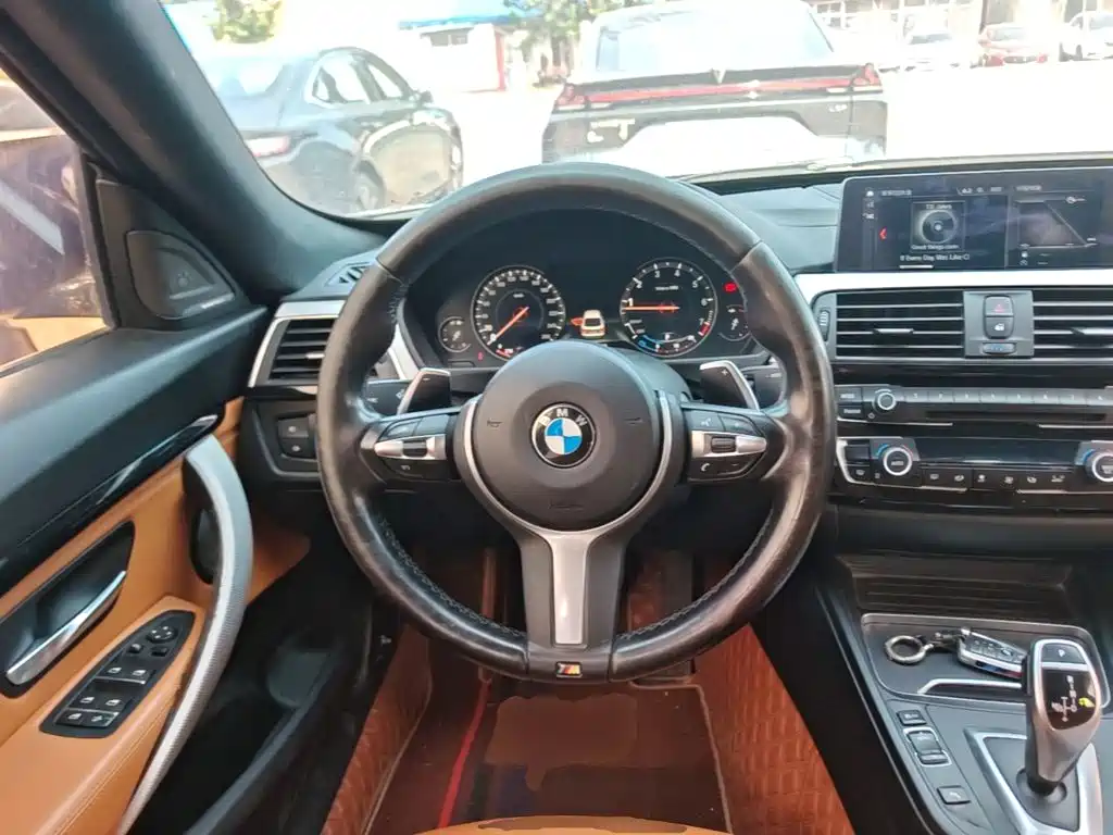 BMW 3 Series GT — фото 11