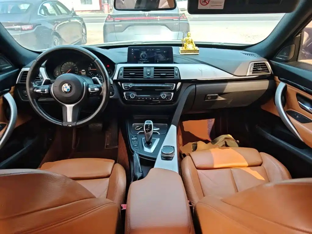 BMW 3 Series GT — фото 10