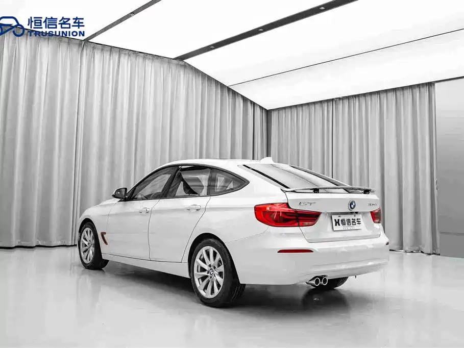 BMW 3 Series GT — фото 7