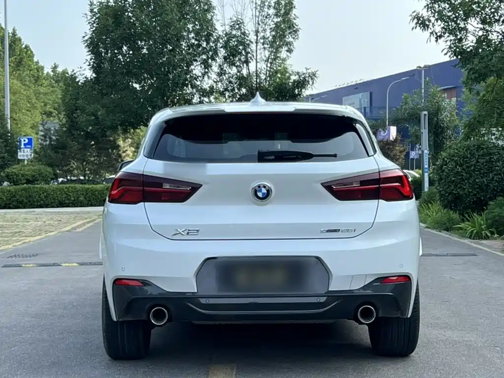 BMW X2 — фото 24