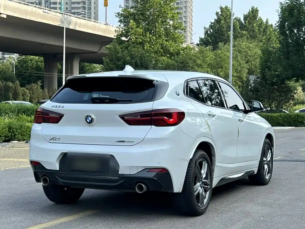 BMW X2 — фото 25