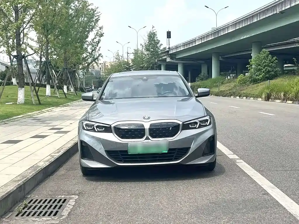 BMW i3 — фото 2