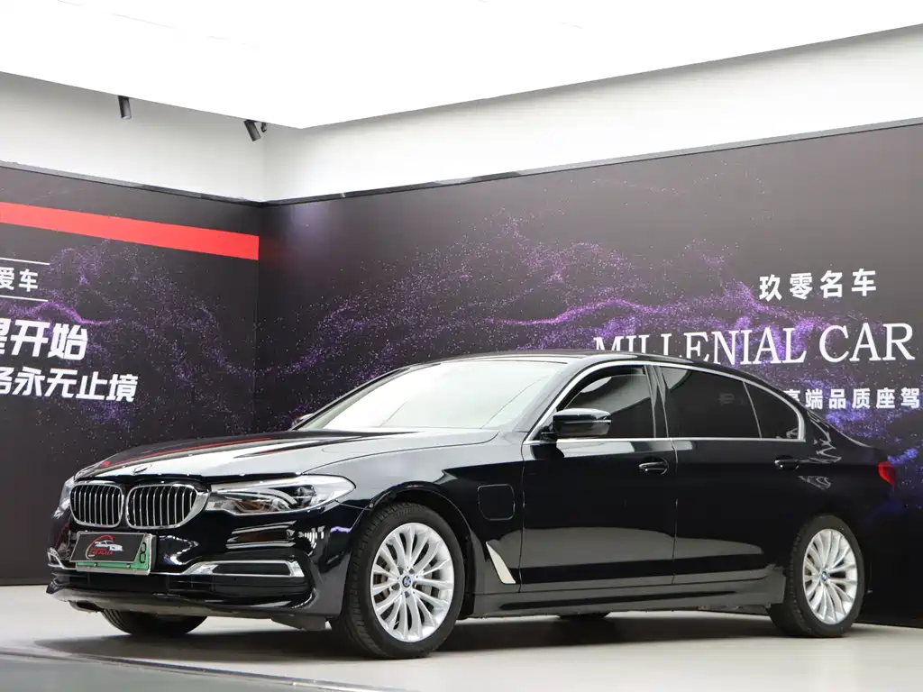 BMW 5 Series New Energy — фото 3