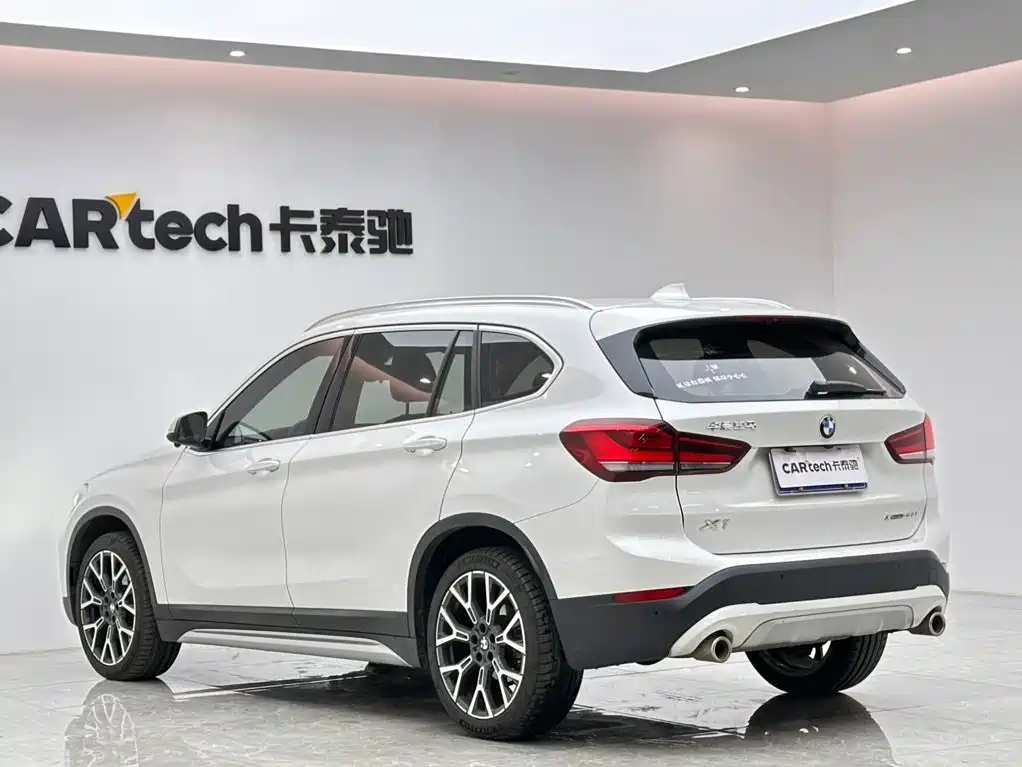 BMW X1 — фото 3