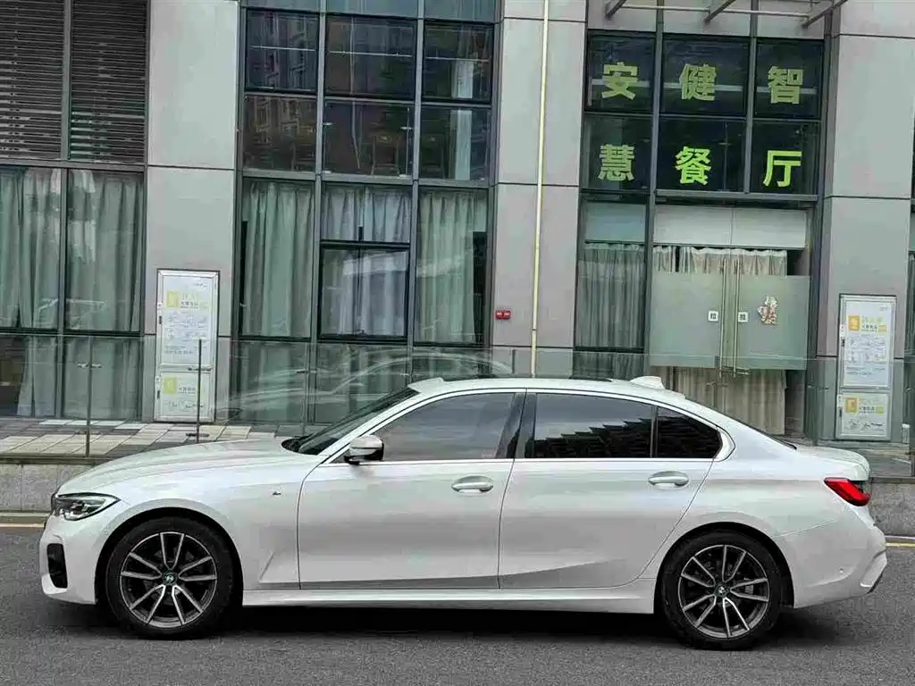 BMW 3 Series — фото 2