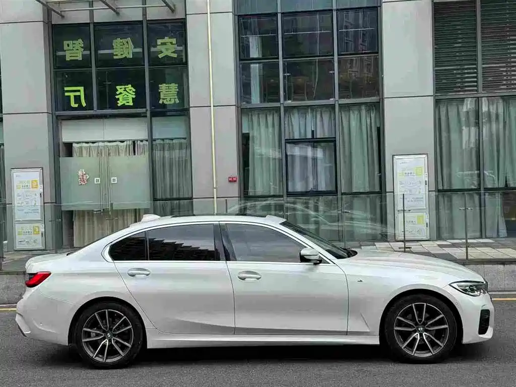 BMW 3 Series — фото 4