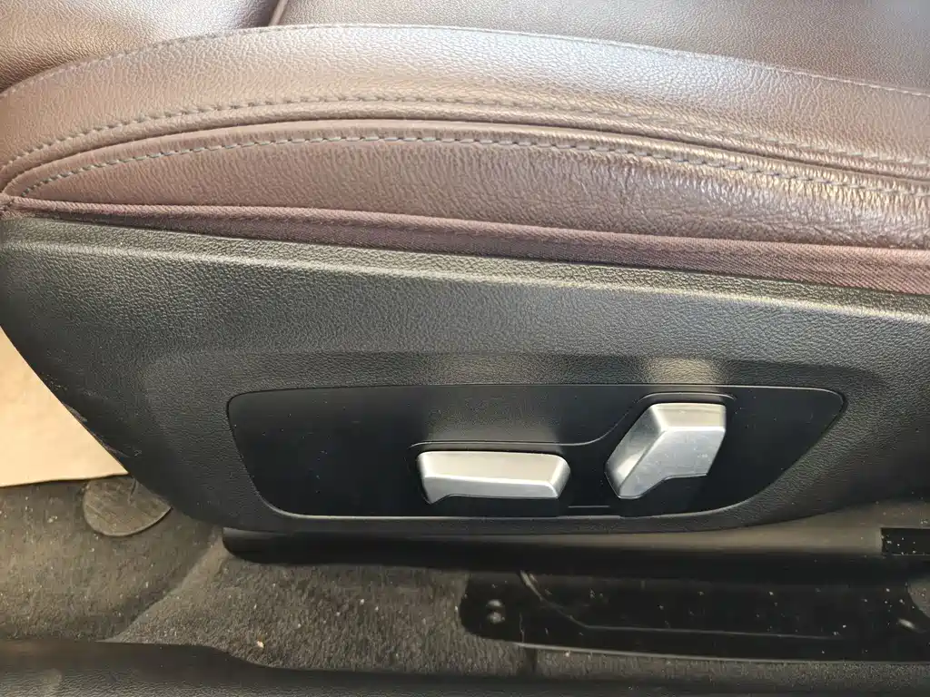 BMW 3 Series — фото 11