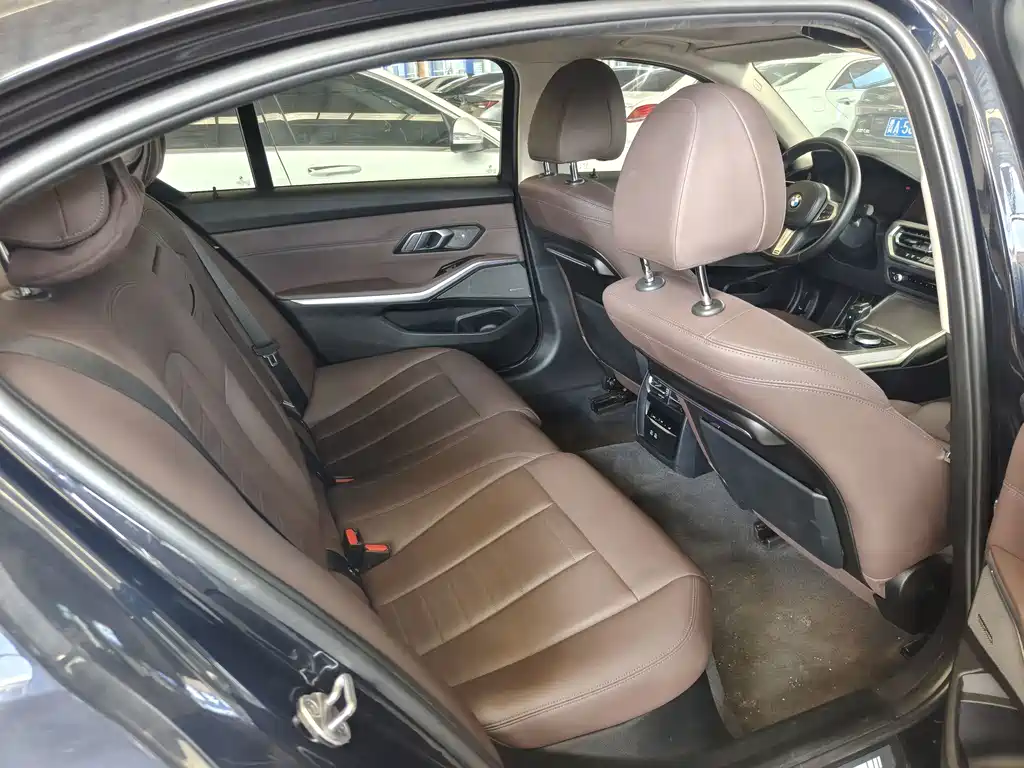 BMW 3 Series — фото 17