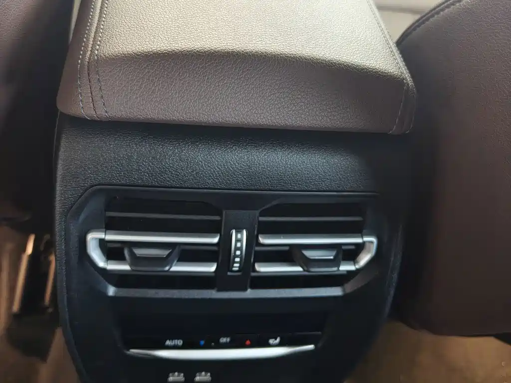 BMW 3 Series — фото 10